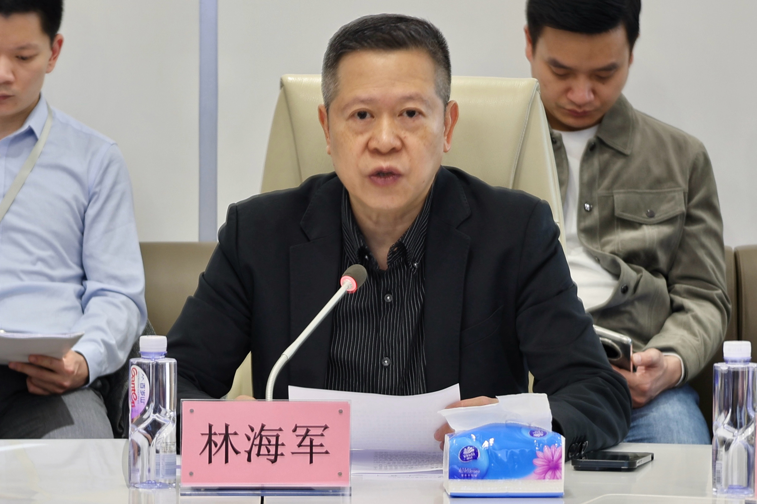 林海軍.jpg